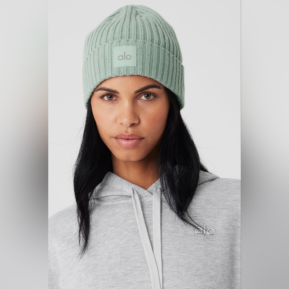 ALO Yoga Accessories - Alo Yoga Cashmere Beanie
